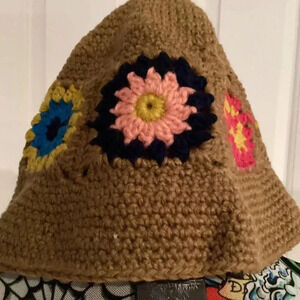 Side Crochet Multi Color Women Bucket Hat NWT
